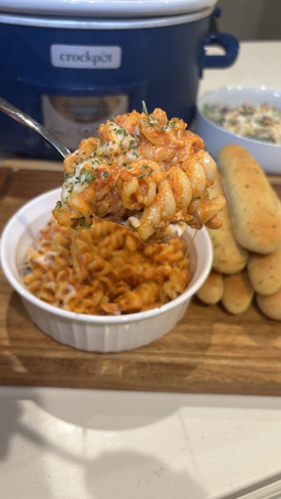 Crockpot Creamy Chicken Pasta